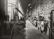 Sie interessieren sich fr dieses Bild z. B. auf Fotoleinwand / Posterprint zur Dekoration fr Bro und Wohnung oder als Geschenk zum Firmenjubilum? Informieren Sie sich bitte ber unsere Formate und Preise hier: www.hamburg-bilder.biz.  Falls Sie die gewnschten historischen Hamburg Motive nicht auf der hamburger- fotoarchiv.de gefunden haben: fragen Sie uns! Wir beraten Sie gerne und stellen Ihnen Vorschlge zu den unterschiedlichsten Hamburger Themengebieten zusammen.