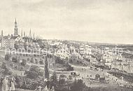 01147701 Hamburg Panorama - Blick ber den Binnenhafen zur Hamburger Innenstadt mit den Kirchtrmen der Hauptkirchen St. Petri, St. Nikolai, St. Jacobi und St. Katharinen - ganz rechts in der Bildmitte der Schornstein der Hamburger Gasanstalt auf dem Grasbrook. Auf der rechten Bildhlfte ist die historische Bebauung des zuknftigen Areals der Speicherstadt zu erkennen; im Vordergrund die Strassen am Kehrwieder; dahinter die Lagerschuppen am Sandtorhafen. 